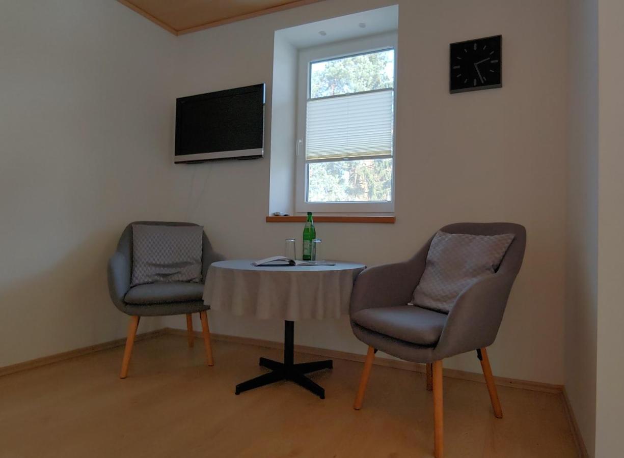Moderne Ferienwohnungen Am Kurpark - Zentral, Ruhig & Nah Am Edersee Bad Wildungen Esterno foto